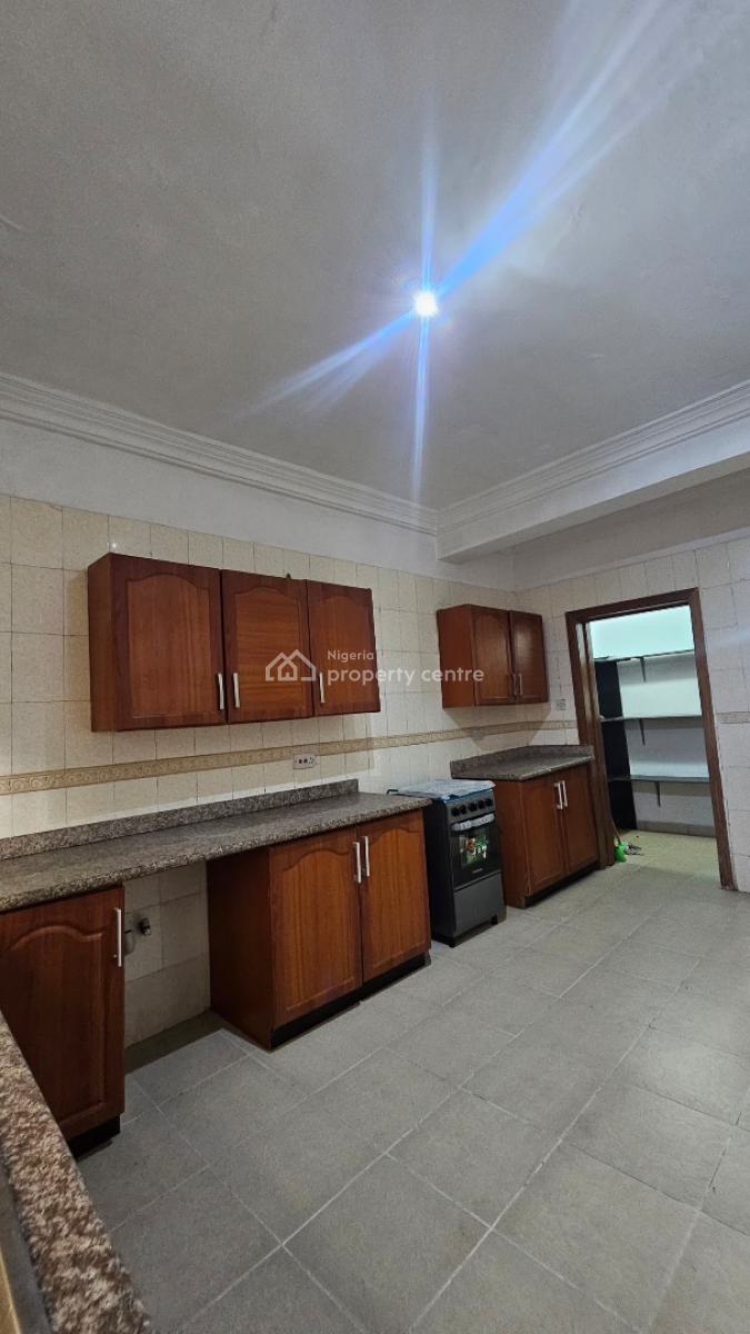 2 & 3 Bedroom Apartment Plus Bq, Lekki Phase 1, Lekki, Lagos, Flat / Apartment for Rent