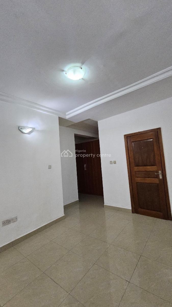 2 & 3 Bedroom Apartment Plus Bq, Lekki Phase 1, Lekki, Lagos, Flat / Apartment for Rent