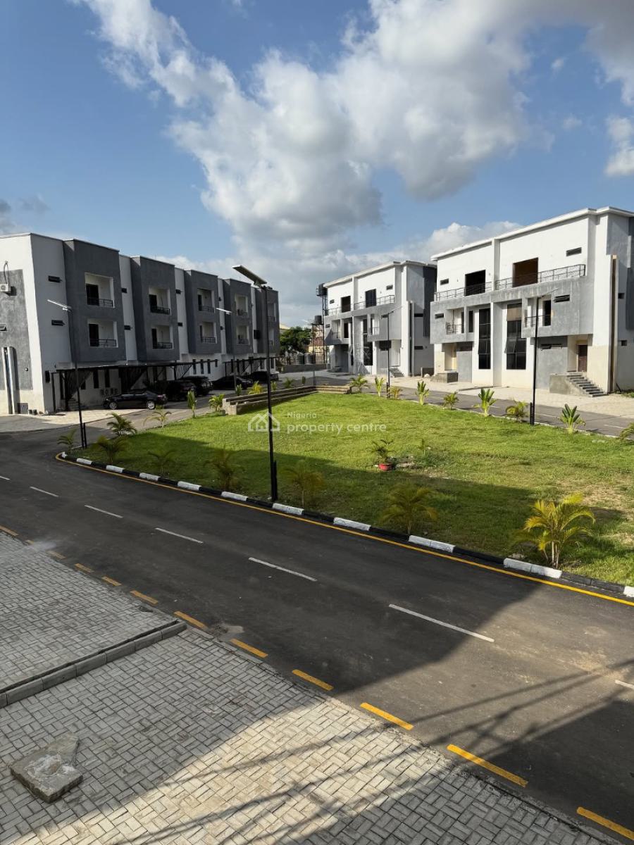 4 Bedroom Semidetached Duplex with Bq (semi Finished), Mabushi, Abuja, Semi-detached Duplex for Sale