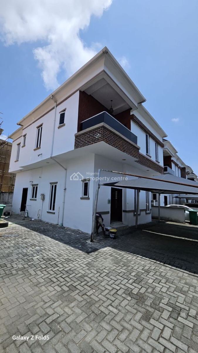 Massive Distress Property 4 Bedroom Fully Detached Duplex, Osapa London, Osapa, Lekki, Lagos, Detached Duplex for Sale