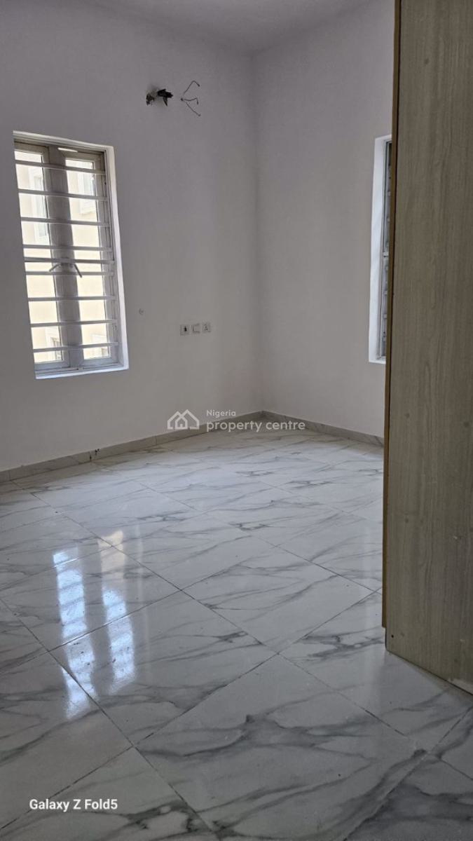 Massive Distress Property 4 Bedroom Fully Detached Duplex, Osapa London, Osapa, Lekki, Lagos, Detached Duplex for Sale