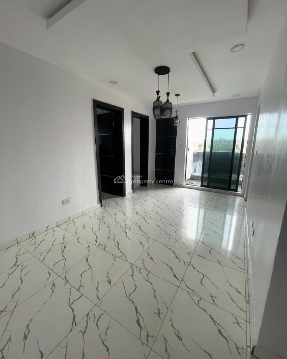 Neat 2 Bedroom Apartment with Governors Consent, Off Saka Oluwa Street, Ologolo, Lekki, Lagos, Flat / Apartment for Sale