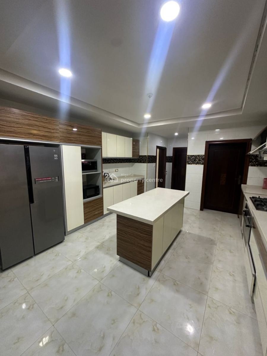 Well-maintained, Fully Furnished, Large 3-bedroom Flat with Bq, Ikoyi, Lagos, Flat / Apartment for Rent
