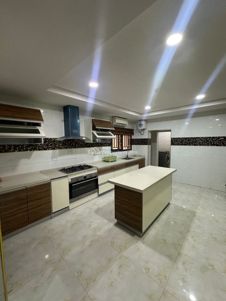 Well-maintained, Fully Furnished, Large 3-bedroom Flat with Bq, Ikoyi, Lagos, Flat / Apartment for Rent