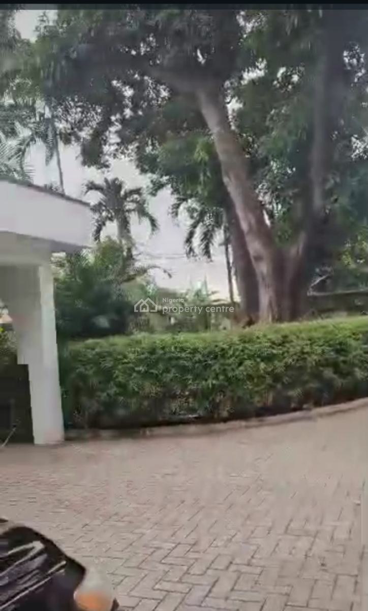 4 Bedroom Luxury Bungalow on 2,000 Square Meter of Land, Isaac John, Ikeja Gra, Ikeja, Lagos, Detached Bungalow for Sale