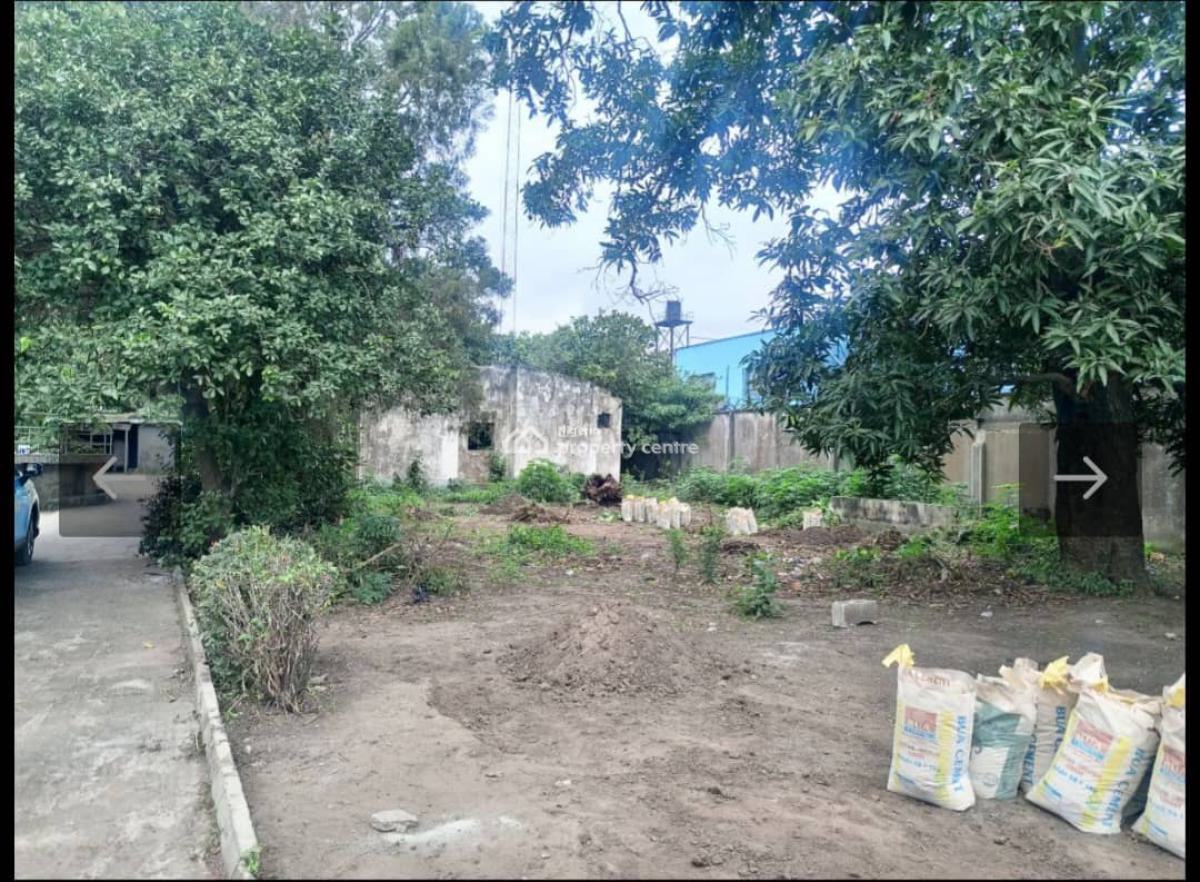 4 Bedroom Luxury Bungalow on 2,000 Square Meter of Land, Isaac John, Ikeja Gra, Ikeja, Lagos, Detached Bungalow for Sale