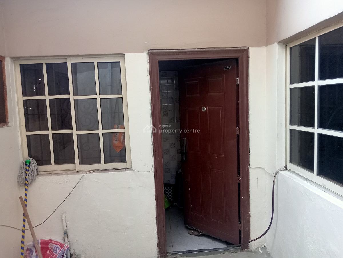 Massive 5 Bedroom Fully Detached House with Servant Quarter, Obadare Street Off Patience Olukayode Street Lakeview Estate, Amuwo Odofin, Lagos, Detached Duplex for Sale