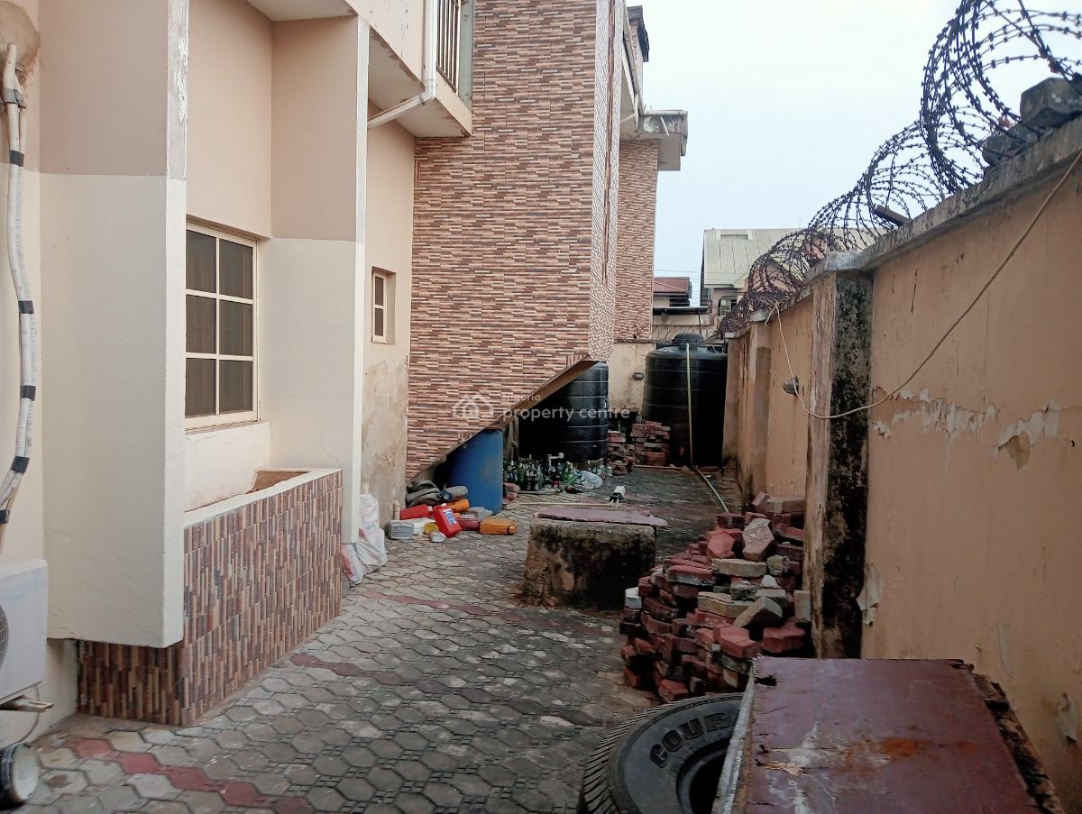 Massive 5 Bedroom Fully Detached House with Servant Quarter, Obadare Street Off Patience Olukayode Street Lakeview Estate, Amuwo Odofin, Lagos, Detached Duplex for Sale