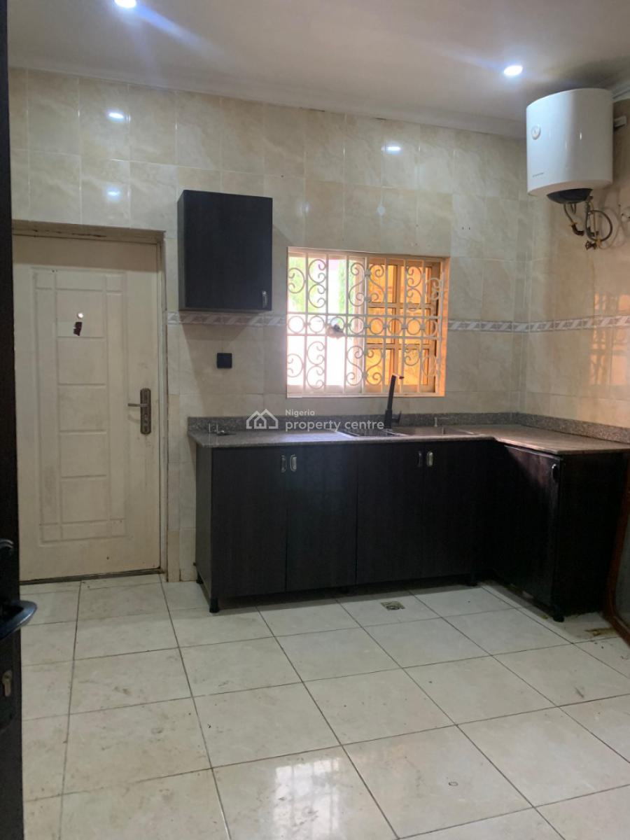 Serviced 3 Bedroom Flat, Maitama Main, Maitama District, Abuja, Flat / Apartment for Rent