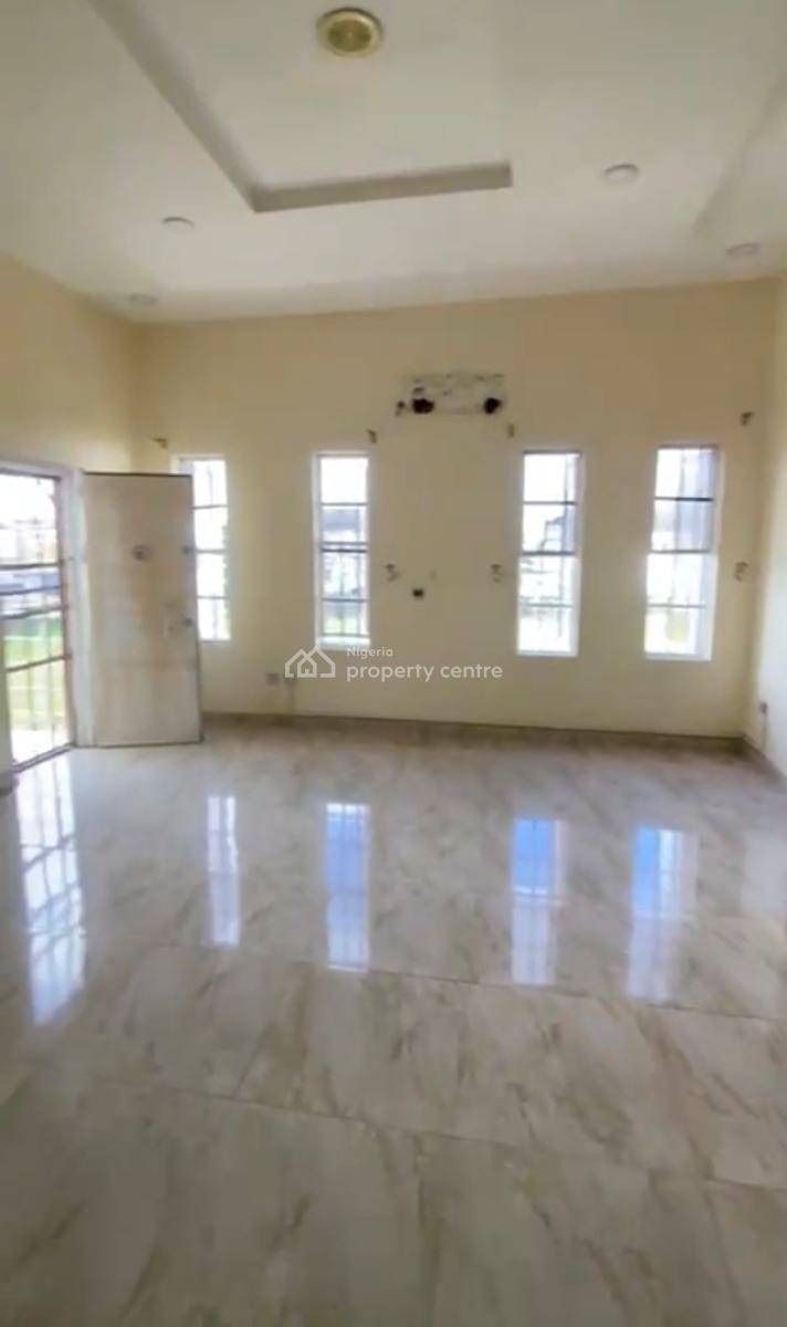 Masters Bedroom Shared, Ologolo, Lekki, Lagos, Flat / Apartment for Rent