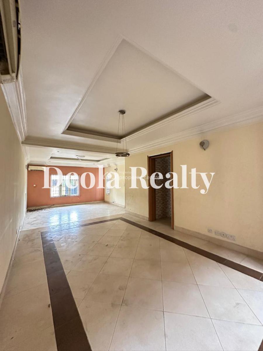 a Well Renovated 5 Bedrooms Spacious Fully Detached Duplex with Bq, By Dowel College, Lekki Phase 1, Lekki, Lagos, Detached Duplex for Rent