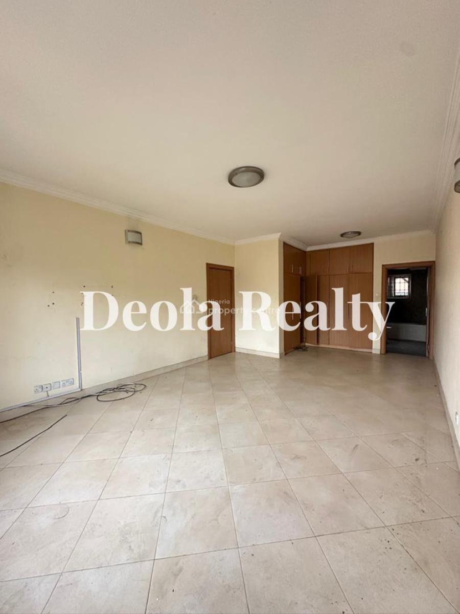 a Well Renovated 5 Bedrooms Spacious Fully Detached Duplex with Bq, By Dowel College, Lekki Phase 1, Lekki, Lagos, Detached Duplex for Rent
