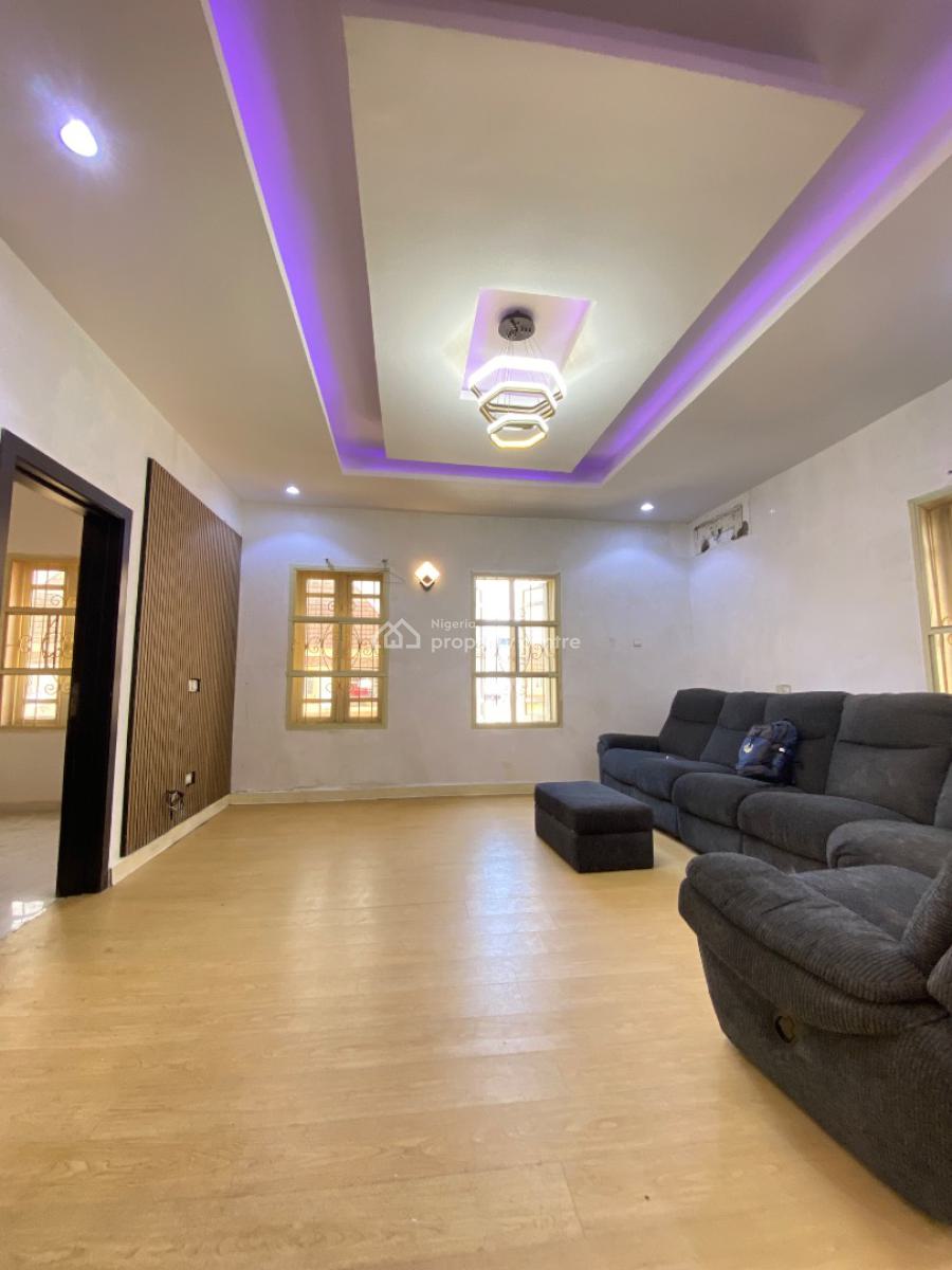 4 Bedroom House with Bq, Chevron, Lekki Expressway, Lekki, Lagos, Detached Duplex for Rent