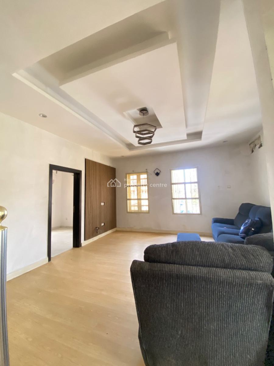 4 Bedroom House with Bq, Chevron, Lekki Expressway, Lekki, Lagos, Detached Duplex for Rent