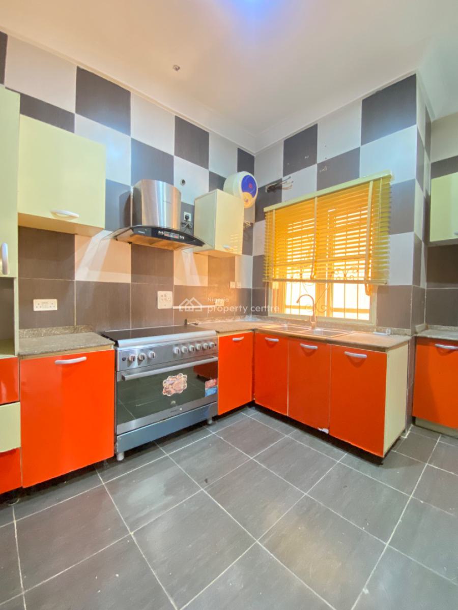 4 Bedroom House with Bq, Chevron, Lekki Expressway, Lekki, Lagos, Detached Duplex for Rent