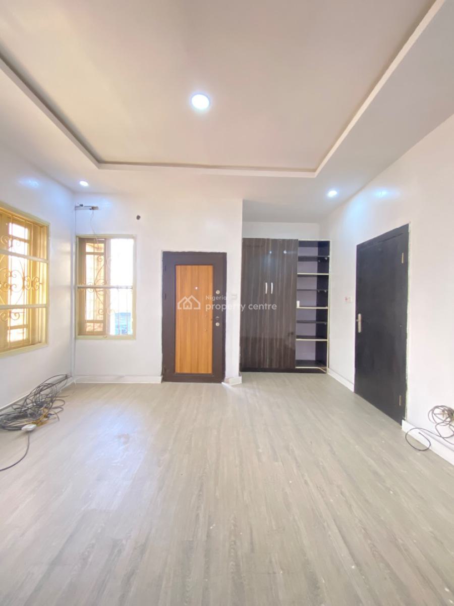 4 Bedroom House with Bq, Chevron, Lekki Expressway, Lekki, Lagos, Detached Duplex for Rent