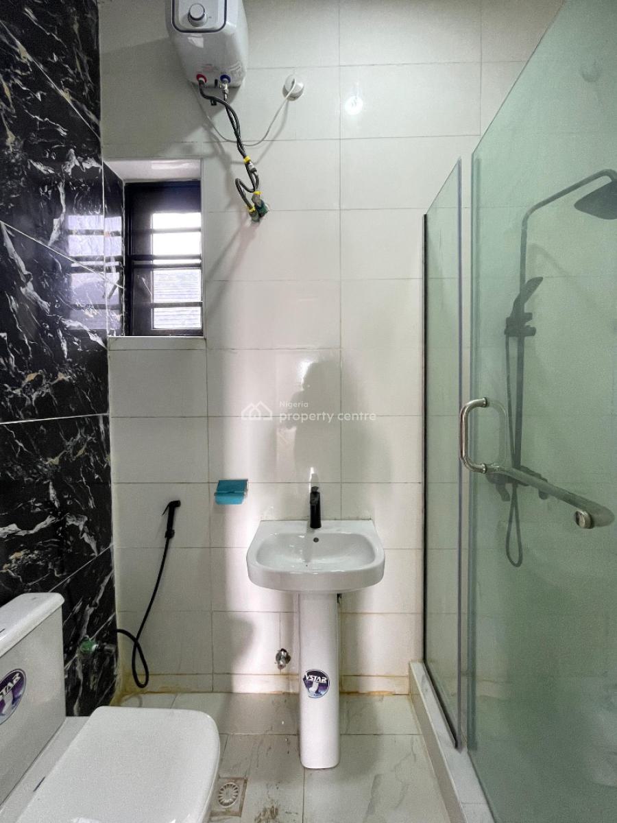 Well Built 2 Bedroom New Luxury Apartment, Orchid Road, Lekki, Lagos, Flat / Apartment for Rent