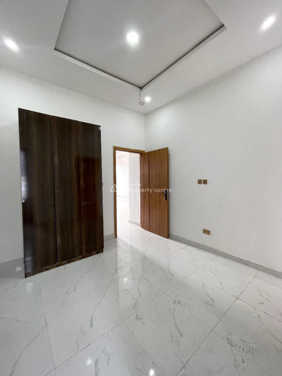 Well Built 2 Bedroom New Luxury Apartment, Orchid Road, Lekki, Lagos, Flat / Apartment for Rent