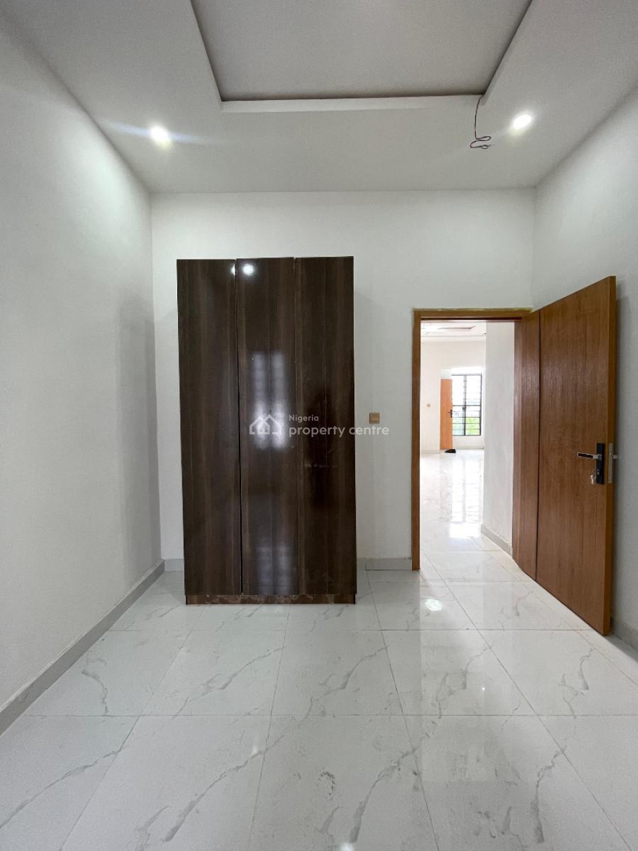 Well Built 2 Bedroom New Luxury Apartment, Orchid Road, Lekki, Lagos, Flat / Apartment for Rent