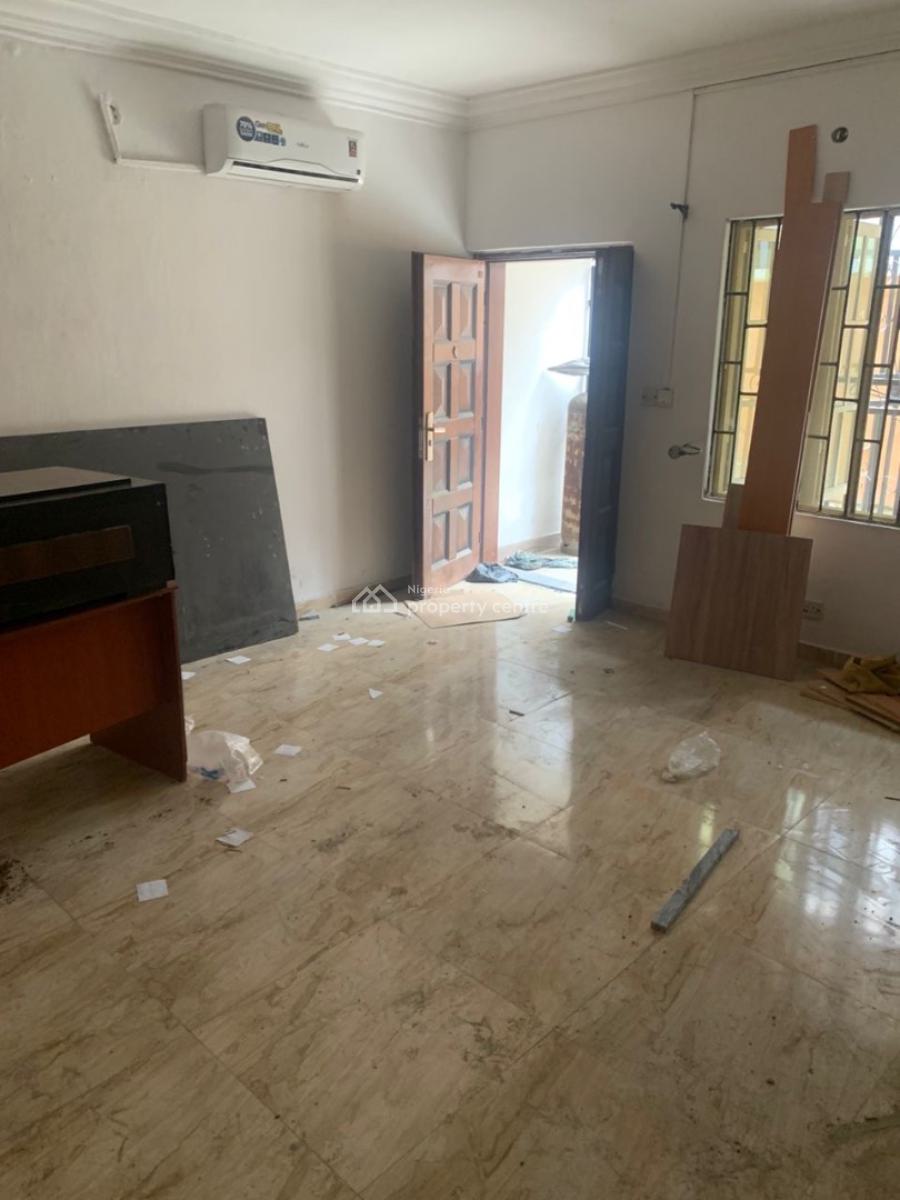 2 Bedroom Flat, Orchid Road, Lekki Phase 2, Lekki, Lagos, Flat / Apartment for Rent