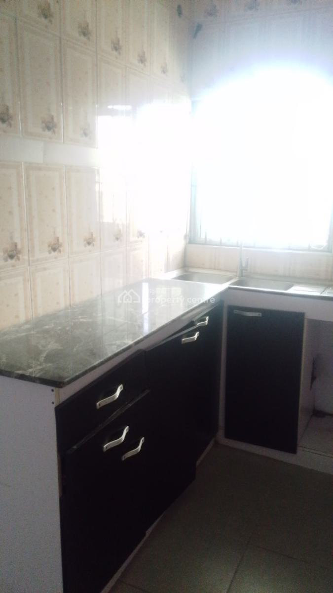 a Spacious Room Self Contained, Chevron Drive Paradise 3 Estate, Lekki, Lagos, Self Contain (single Rooms) for Rent