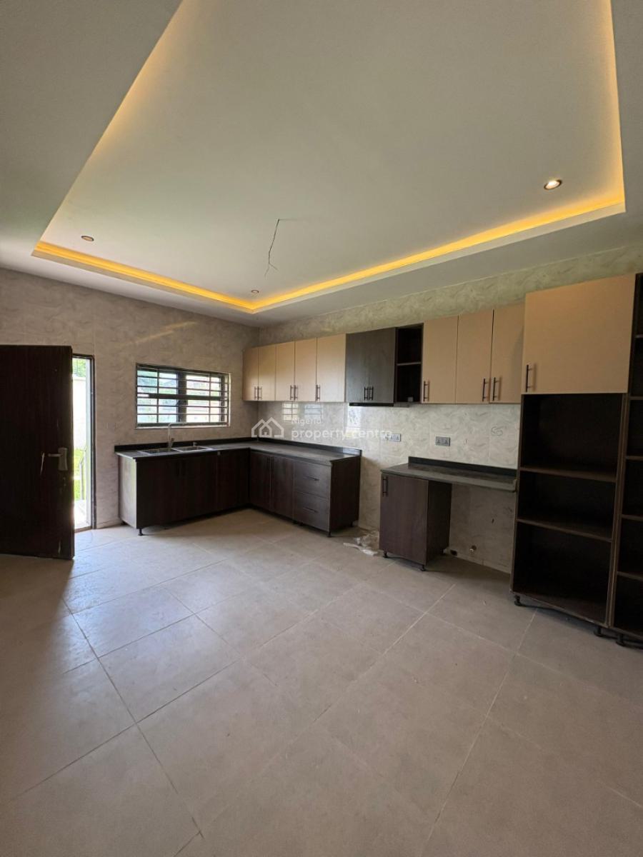 4 Bedroom Terrace Duplex with Bq, Asokoro District, Abuja, Terraced Duplex for Rent