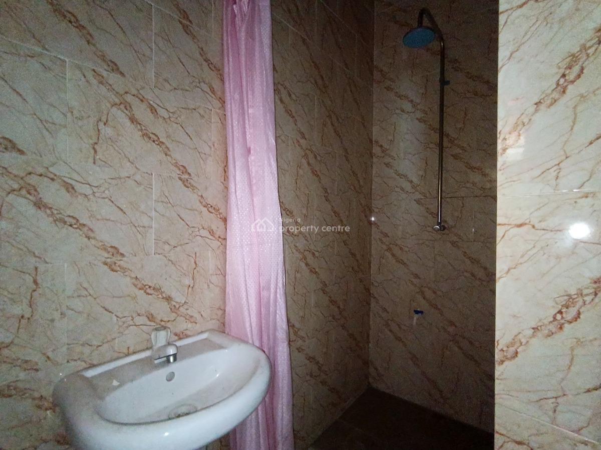 2 Bedroom Flat, Ebute, Ikorodu, Lagos, Flat / Apartment for Rent