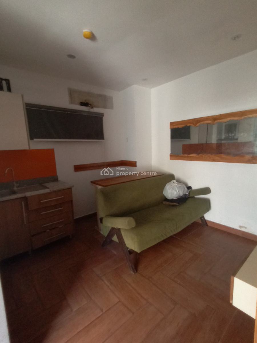 1 Bedroom Apartment, Agungi, Lekki, Lagos, Mini Flat (room and Parlour) for Rent