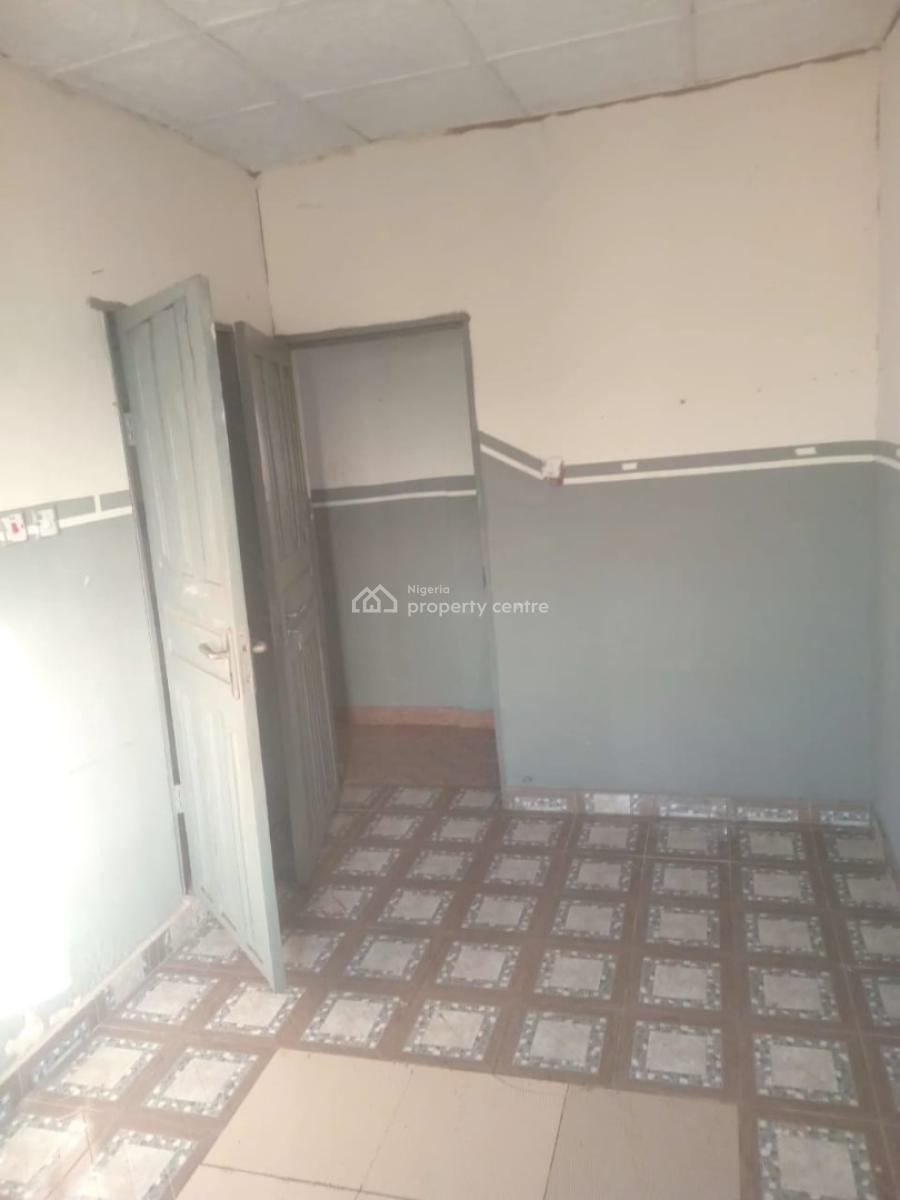 a Clean Room and Parlor, Ikorodu, Lagos, Flat / Apartment for Rent