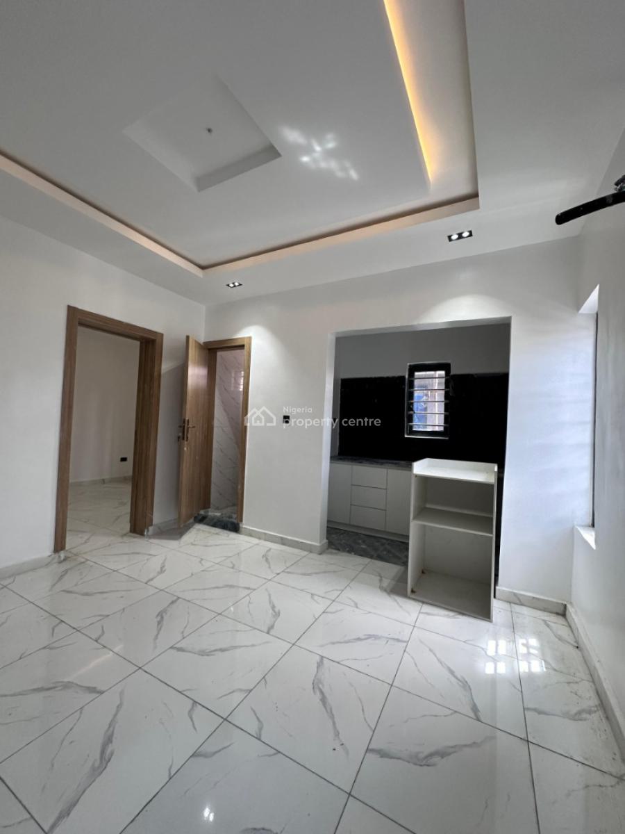 Fully Serviced 1 Bedroom Apartment in Ologolo, Ologolo, Lekki, Lagos, Mini Flat (room and Parlour) for Sale