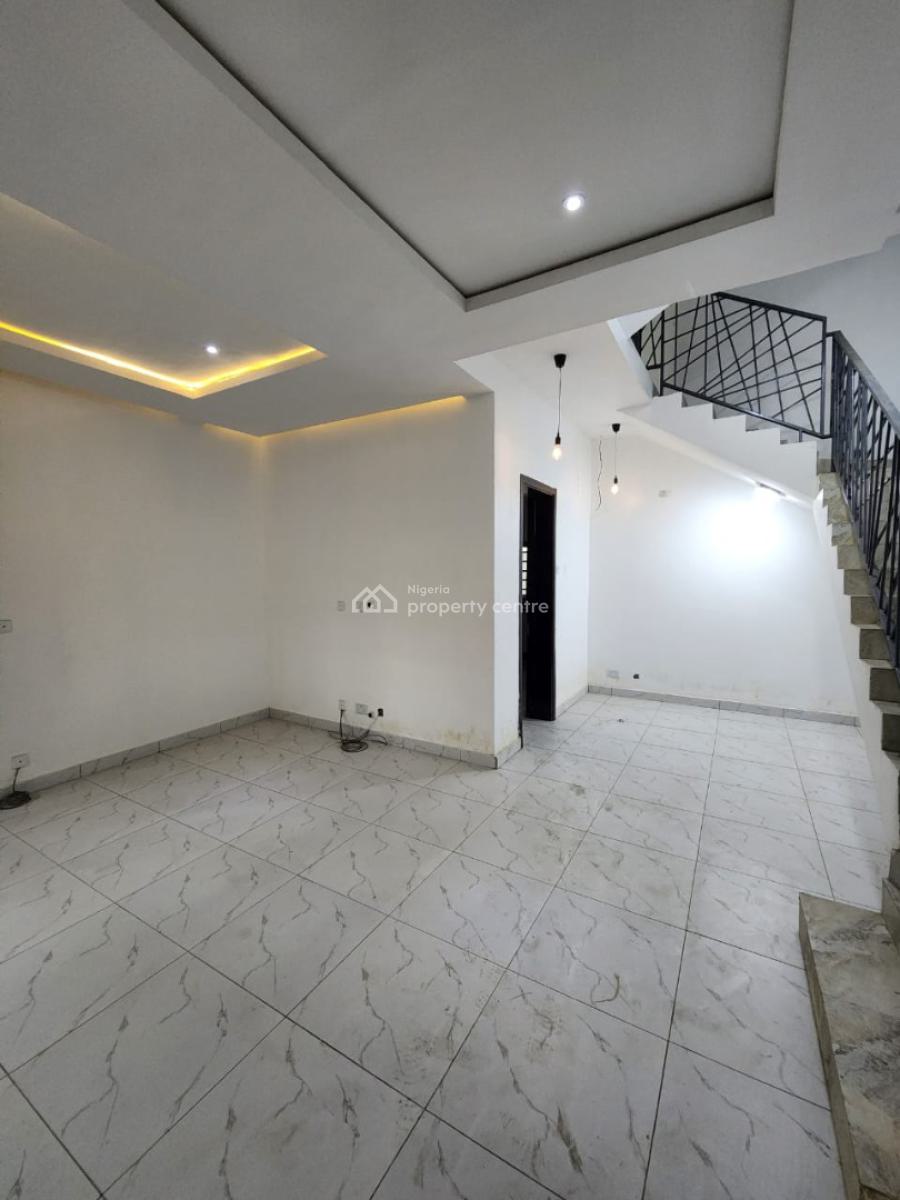 Brand New Four Bedroom Terraces with a Bq, Obanikoro Estate, Shomolu, Lagos, House for Sale