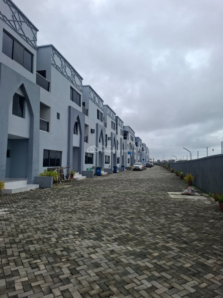 Fully Furnished 4 Bedroom Terrace Duplex, Orchid Road, Lekki Expressway, Lekki, Lagos, Terraced Duplex for Sale