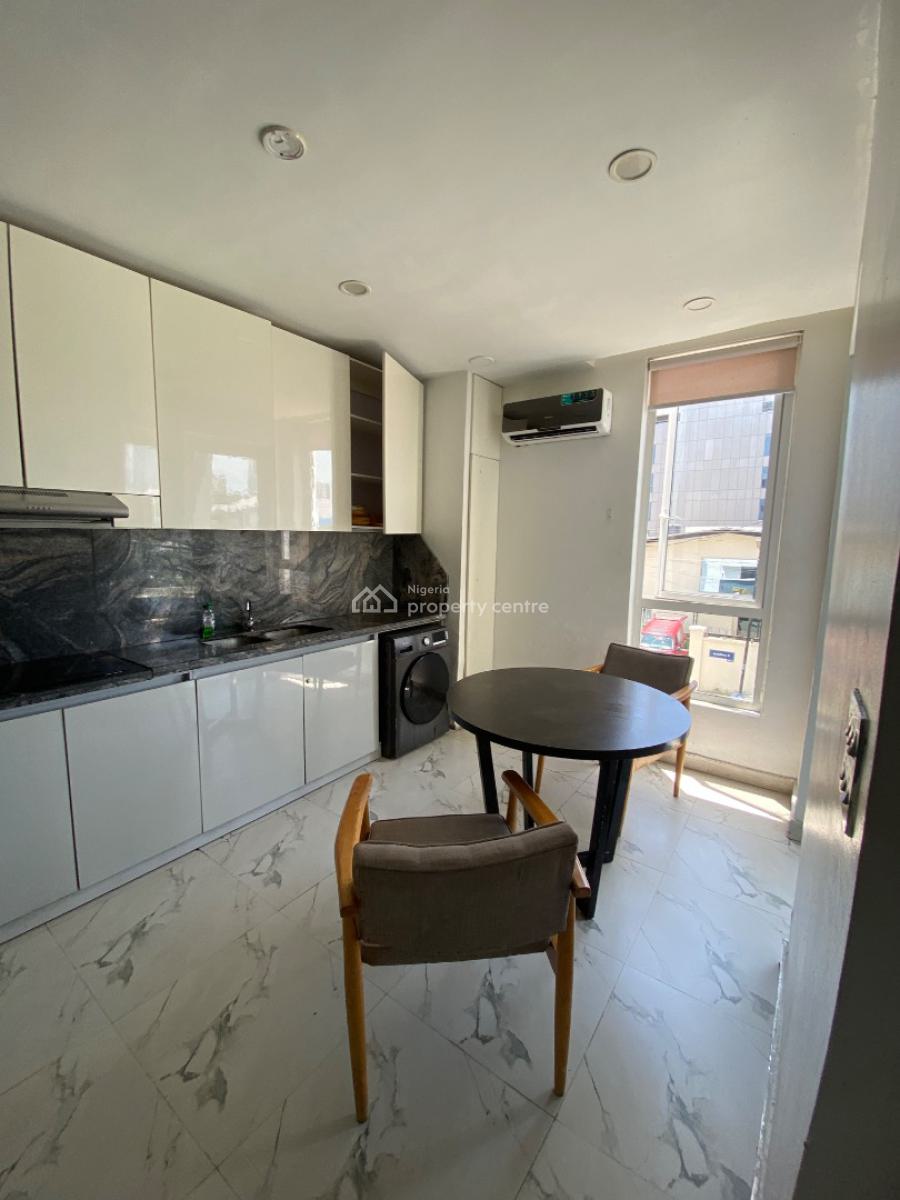Iconic Luxury  Standard Spacious 2 Bedroom Flat, Victoria Island Lagos , Close to Eko Hotel, Victoria Island (vi), Lagos, Flat / Apartment for Rent