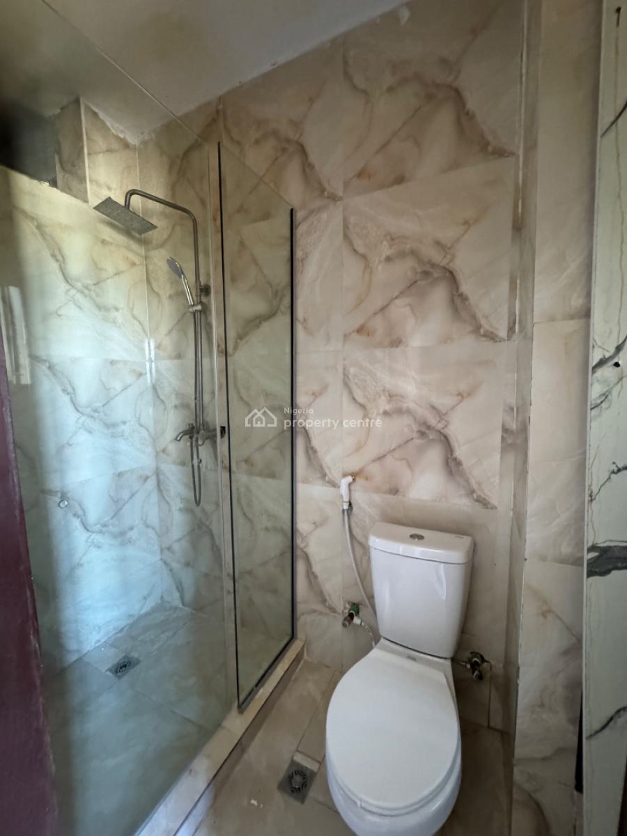 𝐖𝐄𝐋𝐋 𝐌𝐀𝐈𝐍𝐓𝐀𝐈𝐍𝐄𝐃 𝐌𝐈𝐍𝐈 𝐅𝐋𝐀𝐓, Ikate, Lekki, Lagos, Mini Flat (room and Parlour) for Rent