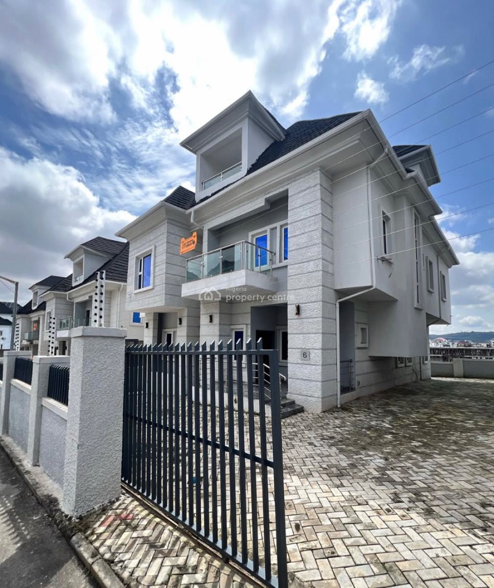 5 Bedroom Fully Detached Duplex, Guzape District, Abuja, Detached Duplex for Sale