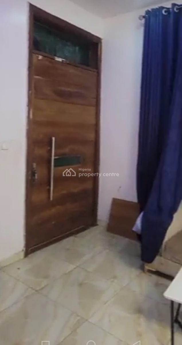 Spacious Mini-flat (sharing Kitchen), Oral Estate Extension, Ikota, Lekki, Lagos, Mini Flat (room and Parlour) for Rent