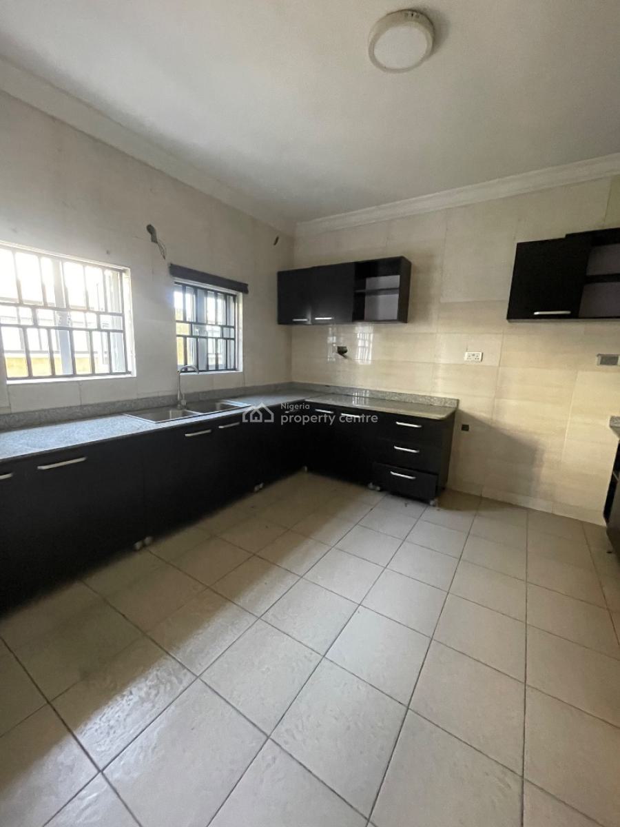 4 Bedroom Detached Duplex, Off Admiralty, Lekki Phase 1, Lekki, Lagos, Detached Duplex for Rent