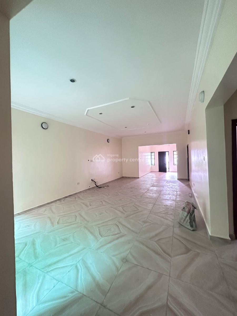 Luxury 3 Bedroom in a Serene Location, Off Admiralty, Lekki Phase 1, Lekki, Lagos, Flat / Apartment for Rent