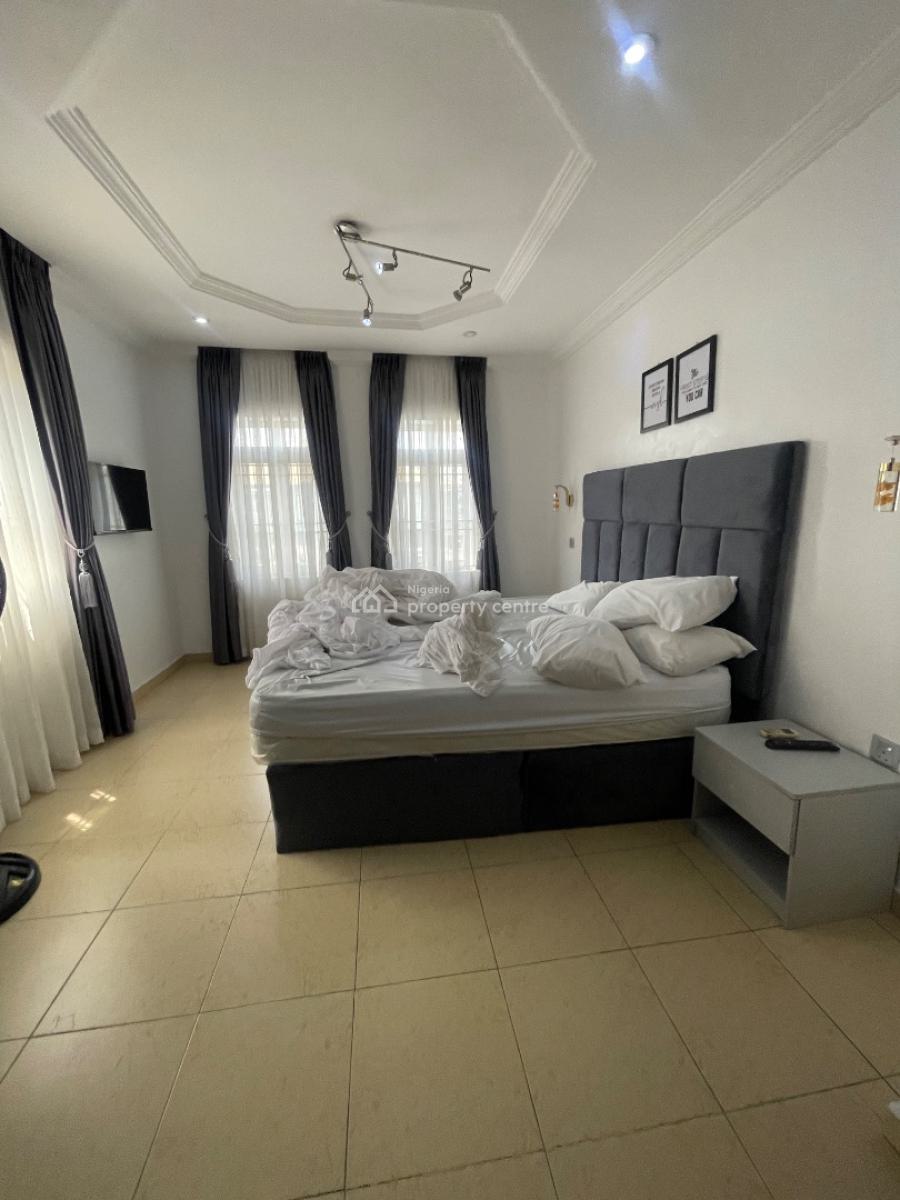 Furnished 3 Bedroom and 2 Bedroom, Off Admiralty Way, Lekki Phase 1, Lekki, Lagos, Flat / Apartment for Rent