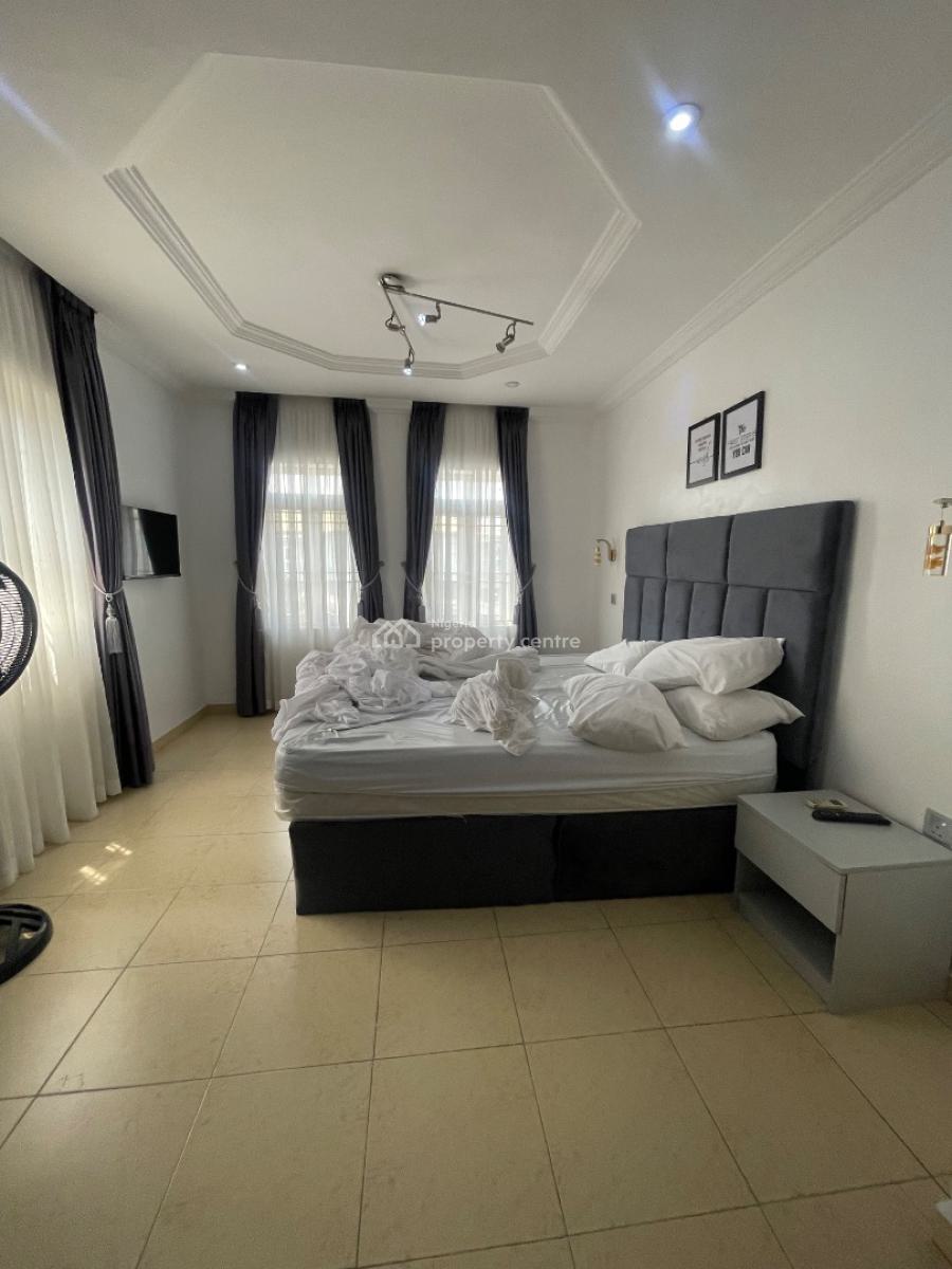 Furnished 3 Bedroom and 2 Bedroom, Off Admiralty Way, Lekki Phase 1, Lekki, Lagos, Flat / Apartment for Rent
