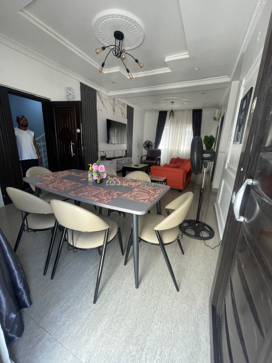 Furnished 3 Bedroom and 2 Bedroom, Off Admiralty Way, Lekki Phase 1, Lekki, Lagos, Flat / Apartment for Rent