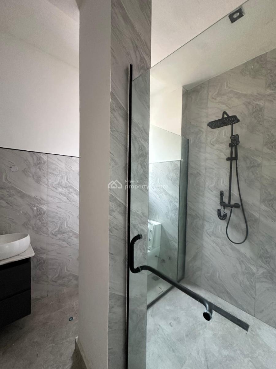 Cozy 2 Bedroom Apartment with Swimming Pool & Elevator, Ikate, Lekki, Lagos, Flat / Apartment for Rent