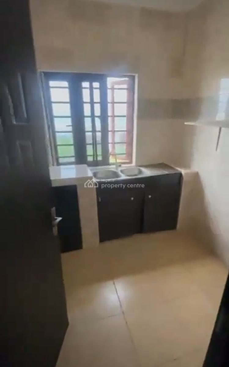 Large and Spacious Mini Flat (upstairs) - *video Available*, New Road Eti-osa, Lekki, Lagos, Mini Flat (room and Parlour) for Rent