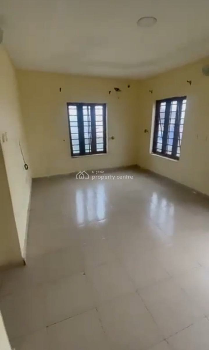 Large and Spacious Mini Flat (upstairs) - *video Available*, New Road Eti-osa, Lekki, Lagos, Mini Flat (room and Parlour) for Rent