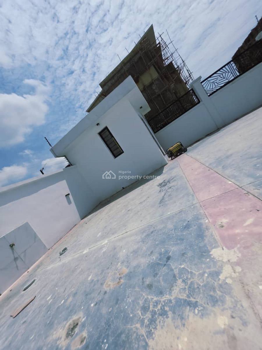 Brand New 5 Bedrooms Fully Detached Duplex with Bq, Off Freedom Way, Lekki Phase 1, Lekki, Lagos, House for Sale