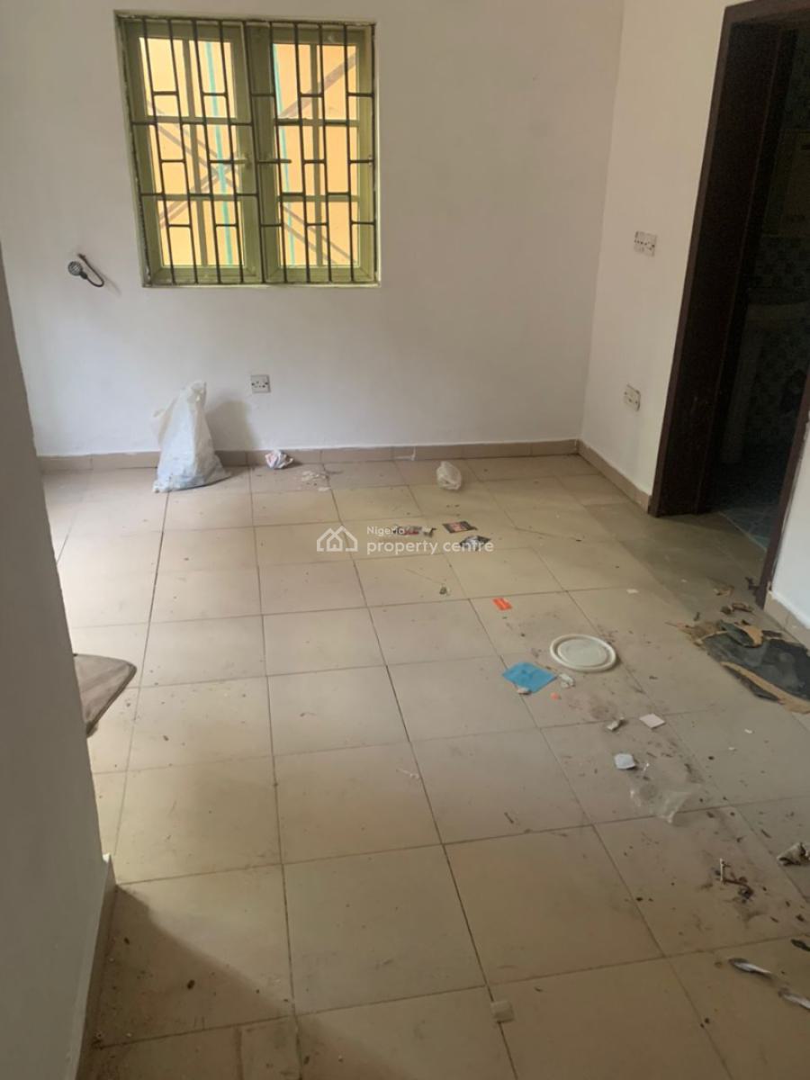 Expansive 2 Bedrooms Apartment, Orchid Road, Lekki, Lagos, Flat / Apartment for Rent