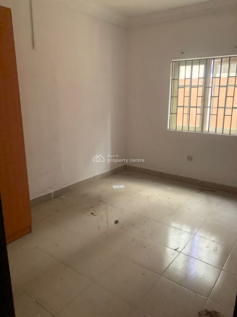 Expansive 2 Bedrooms Apartment, Orchid Road, Lekki, Lagos, Flat / Apartment for Rent