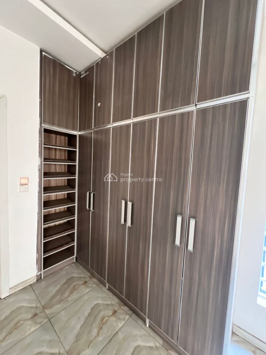 4 Bedroom Detached Duplex with 1-room Bq, Megamound Estate Gate, Ikota, Lekki, Lagos, Detached Duplex for Sale