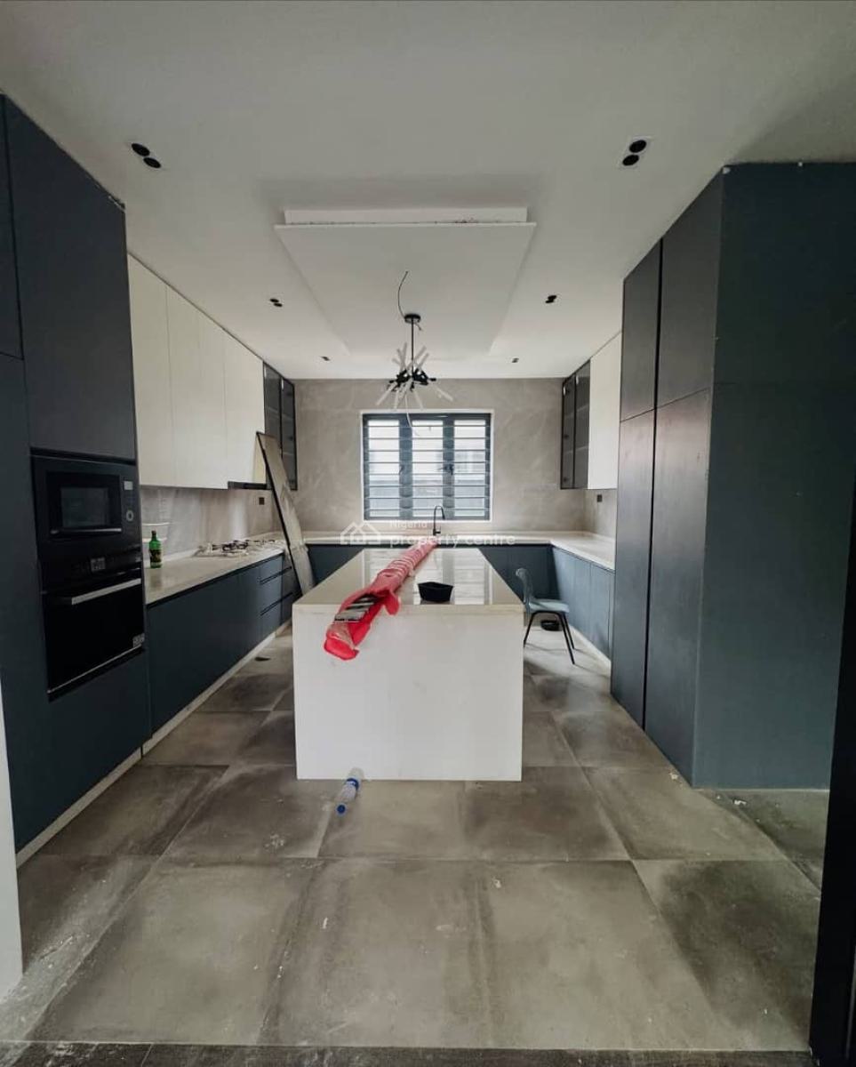 Magnificent & Spacious 6 Bedroom Detached Duplex with Bq, Ikeja Gra, Ikeja, Lagos, Detached Duplex for Sale