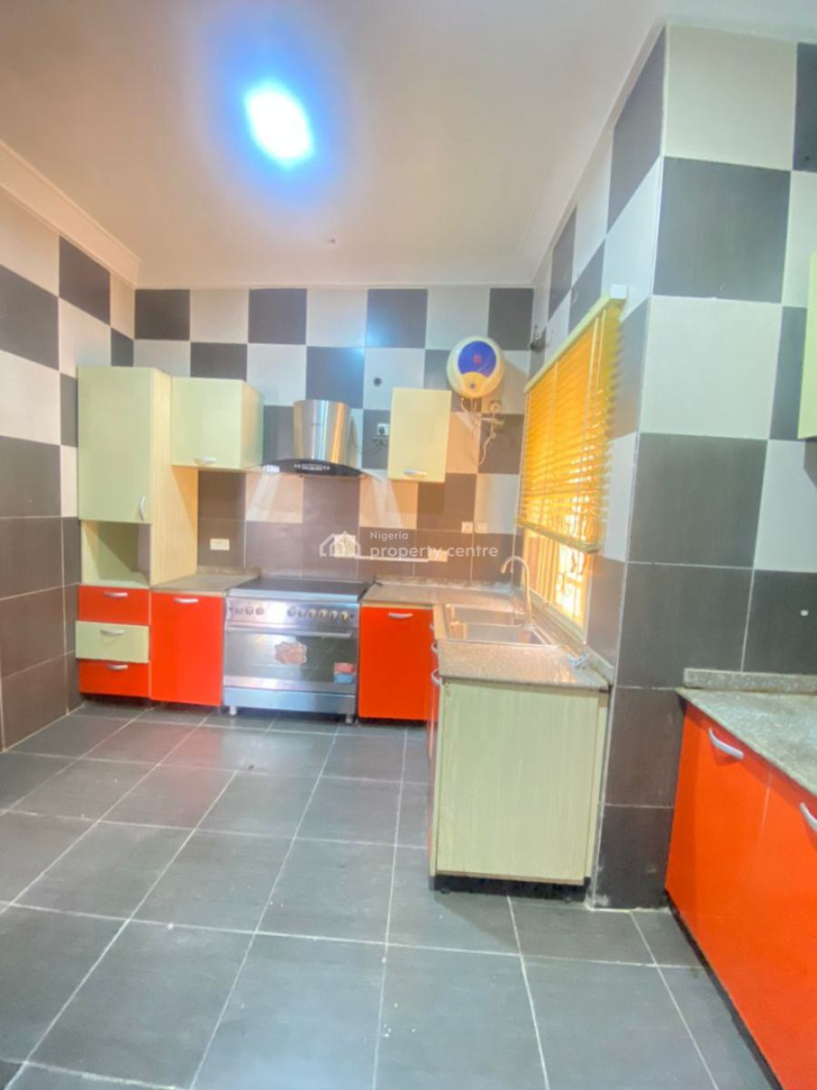 Nice 4 Bedroom Fully Detached Duplex with Bq, Chevron, Lekki, Lagos, Detached Duplex for Rent